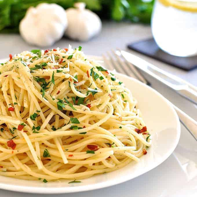 Authentic Italian Spaghetti Sauce Recipes
 8 Simple Classic Italian Pastas