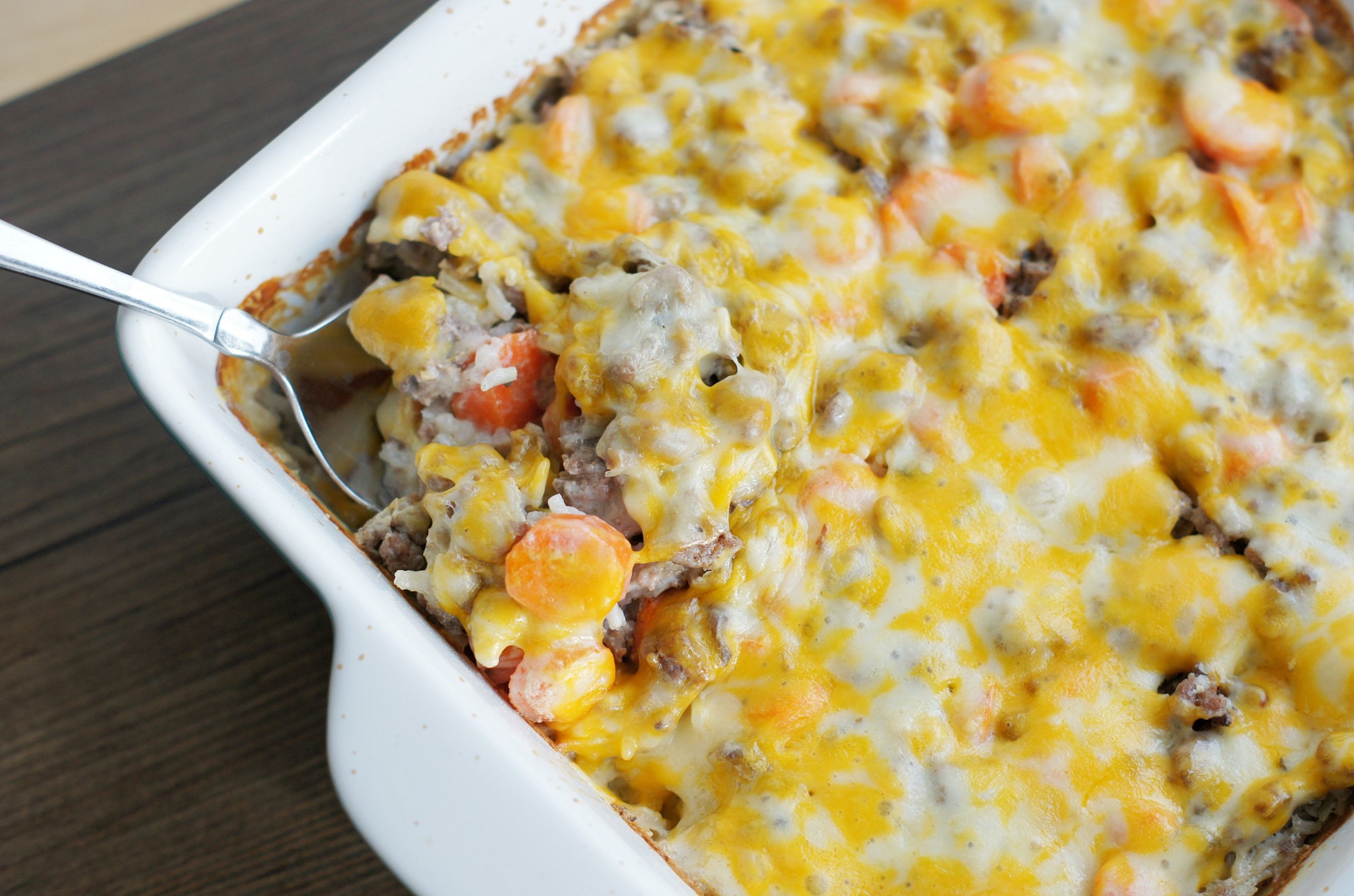 Bake Ground Beef
 Cheesy Ground Beef and Rice Casserole – 5 Boys Baker