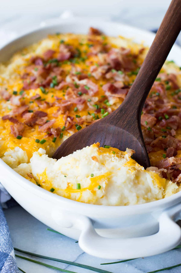 Best Make Ahead Mashed Potatoes
 the BEST LIST of Thanksgiving side dishes you can make
