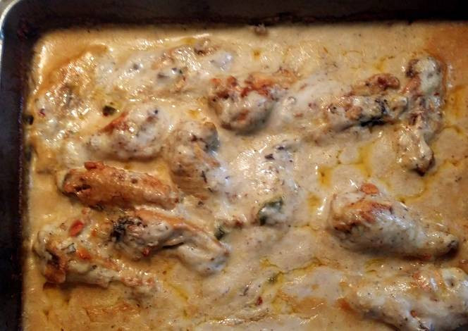 Chicken Thighs With Cream Of Mushroom Soup
 baked chicken wings with cream of mushroom soup