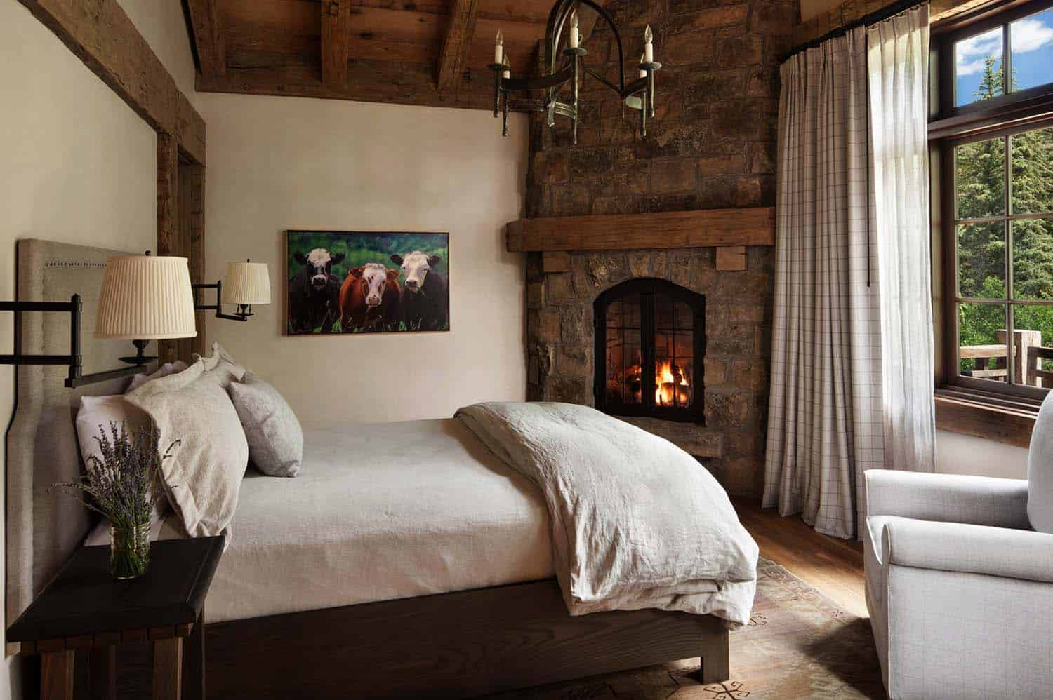 Cozy Master Bedroom
 40 Amazing rustic bedrooms styled to feel like a cozy away