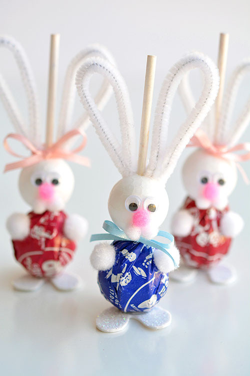 Crafts For Easter
 Lolly Pop Bunnies