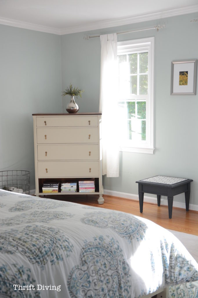 Crown Molding In Master Bedroom
 How to Put Up Crown Molding Like a Novice Thrift Diving Blog