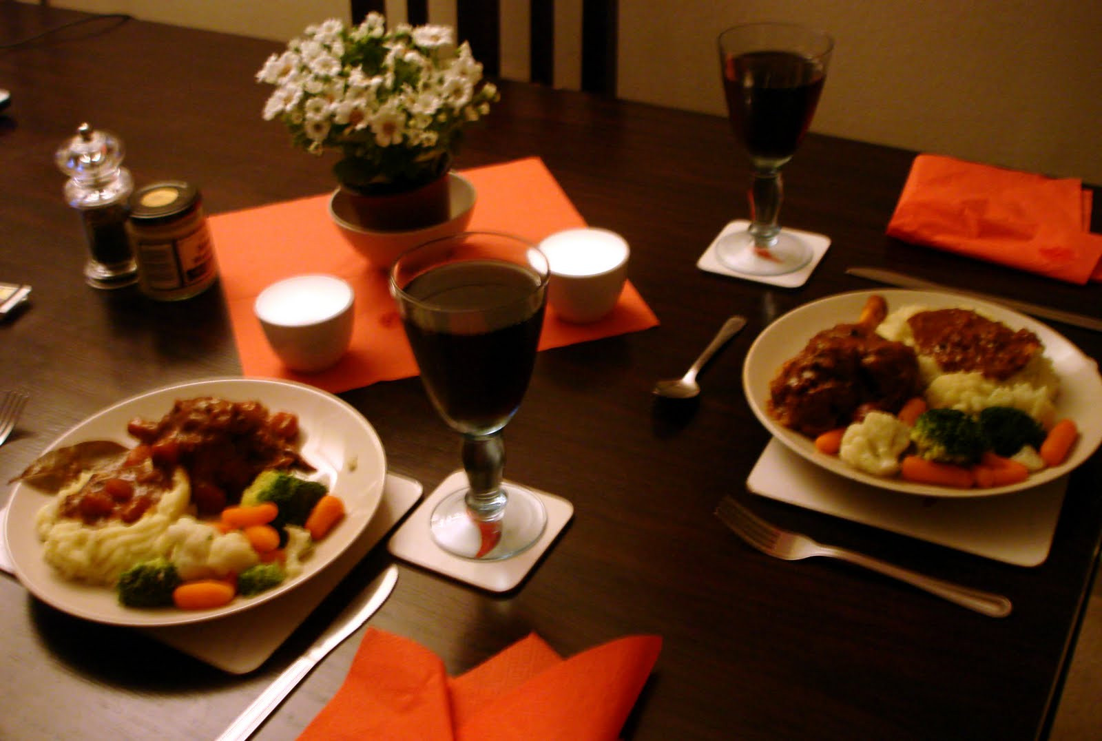 Dinners For Two
 Creative Cooking with Muriel Lamb shanks in red wine