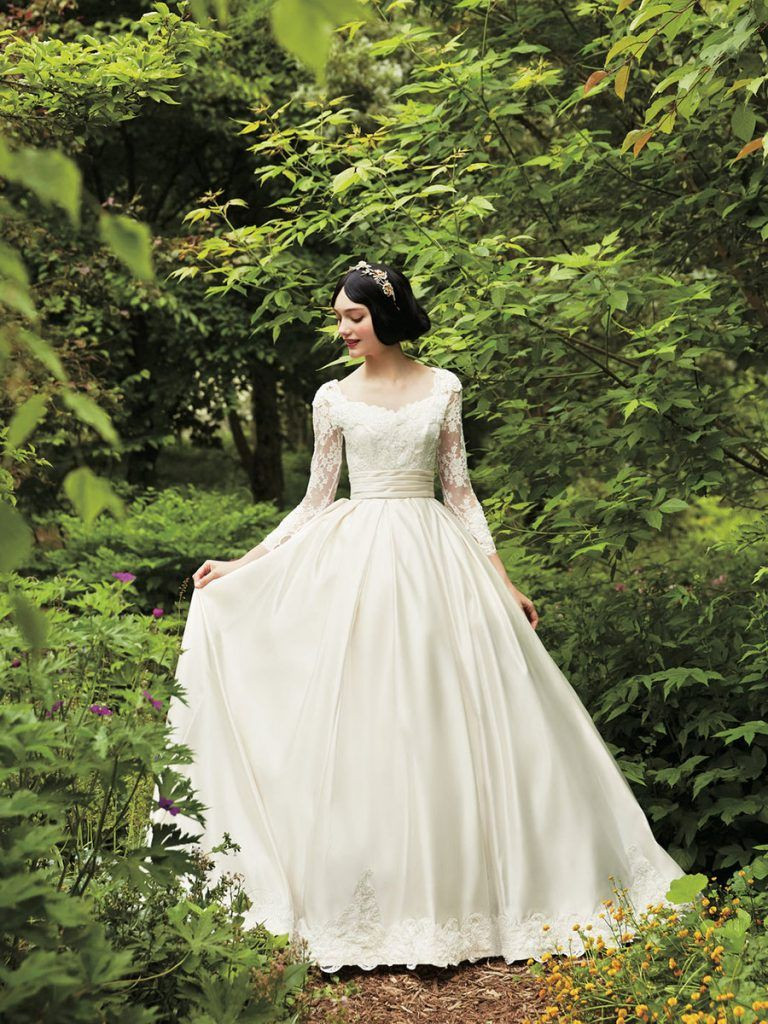 Disney Inspired Wedding Gowns
 These Disney Princess Wedding Dresses Are Downright Magical
