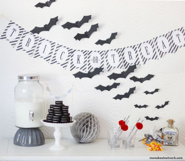 DIY Decorations For Halloween
 14 Easy DIY Decorations For A Cool Halloween Party