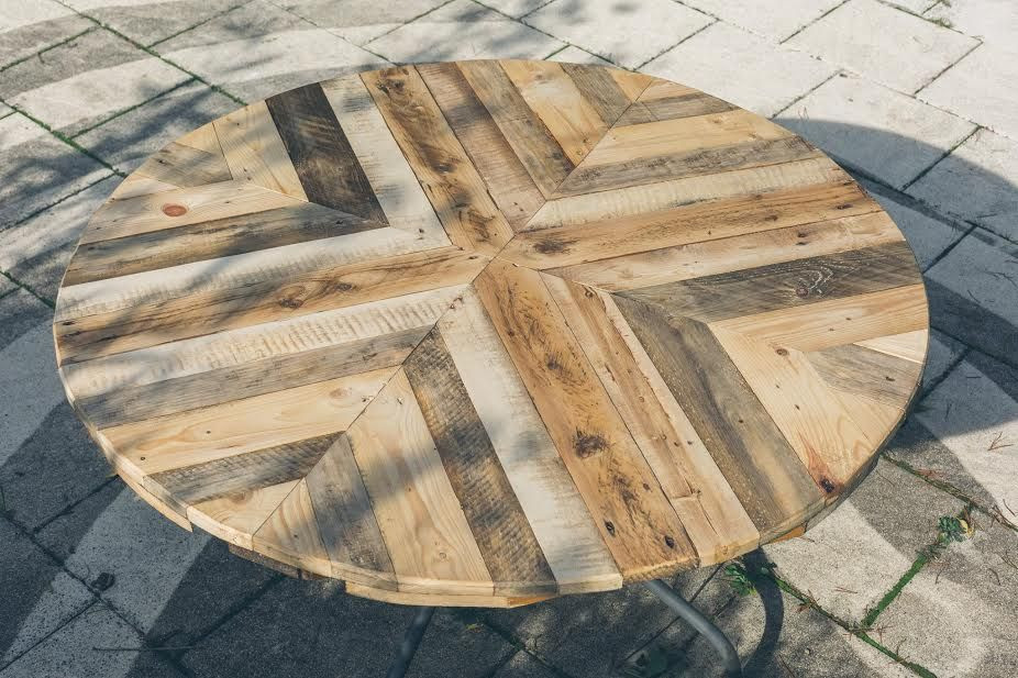 DIY Outdoor Table Top
 Round Wood Patio Table Plans Diy Pallet Wood Table Tops