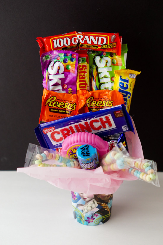 DIY Sweet 16 Gifts
 Celebrate With These 20 DIY Candy Bouquets