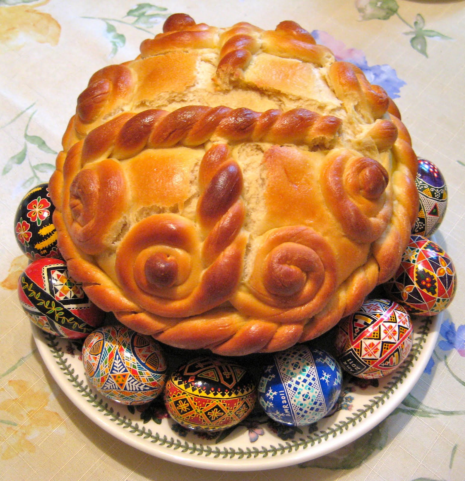 Easter Bread Recipe
 Paska – Ukrainian Easter Bread