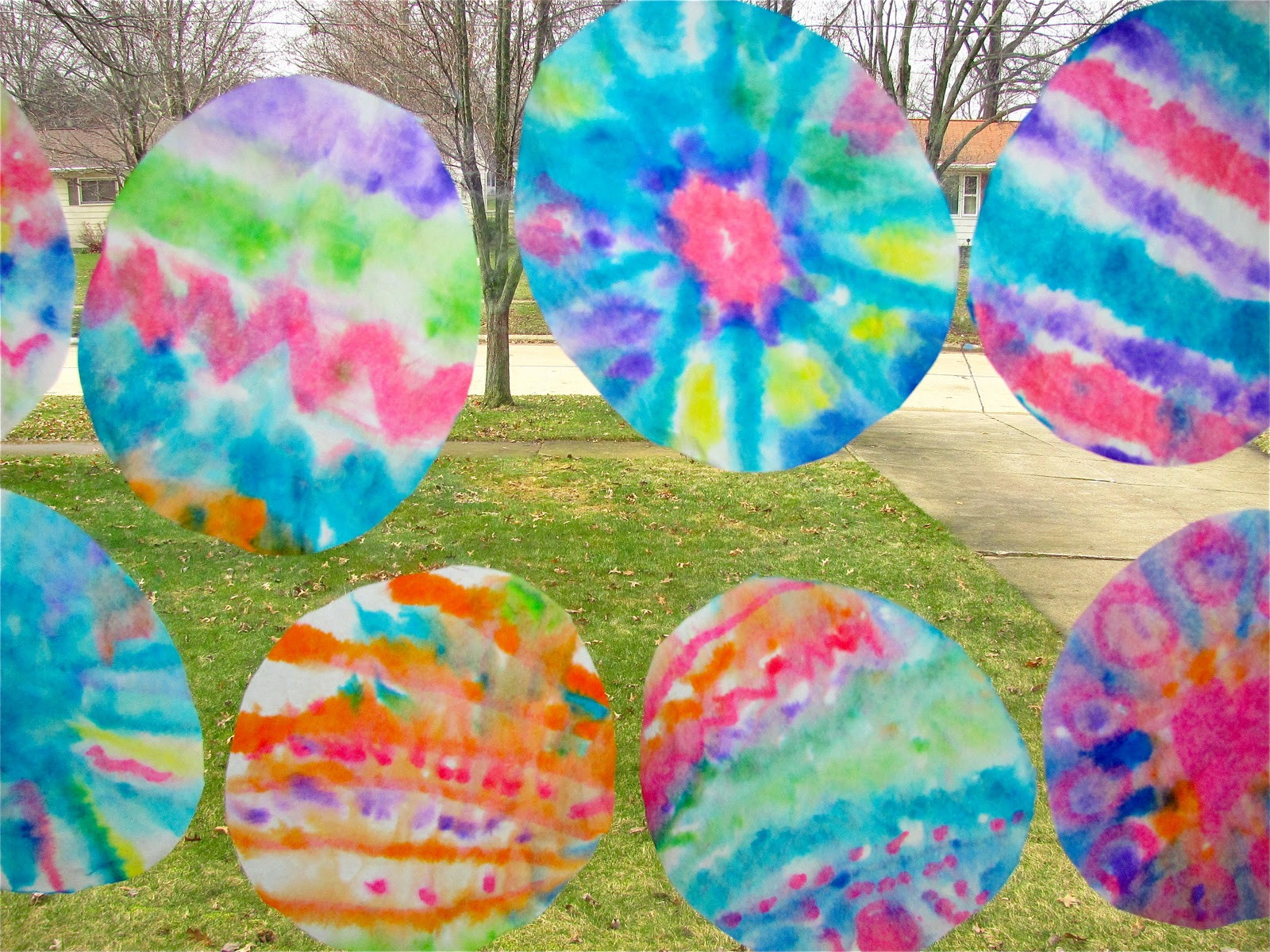 Easter Egg Crafts For Preschoolers
 The Chocolate Muffin Tree Tie Dyed Coffee Filter Easter Eggs