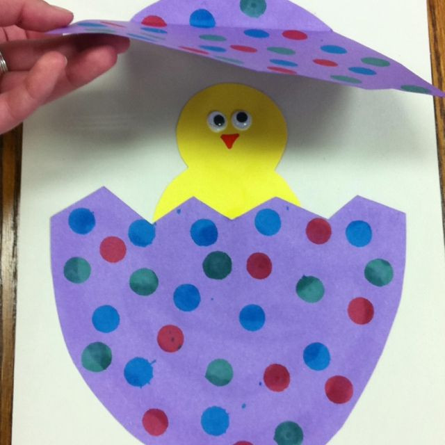 Easter Egg Crafts For Preschoolers
 Hatching egg craft for "Easter" story time