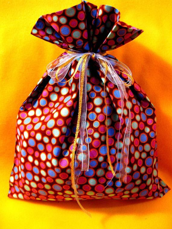 Easter Holiday Gifts
 Unique Easter Holiday Gift Wrapping Ideas family holiday