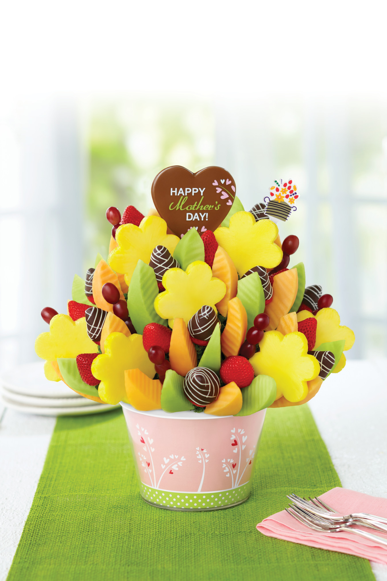 Edible Mother's Day Gifts
 Edible Arrangements Honors Deserving Moms for Mother’s Day