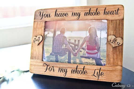 Engagement Gift Ideas For Young Couples
 25 Lovely Valentines Day Gift Ideas for Sweet Lovers Him
