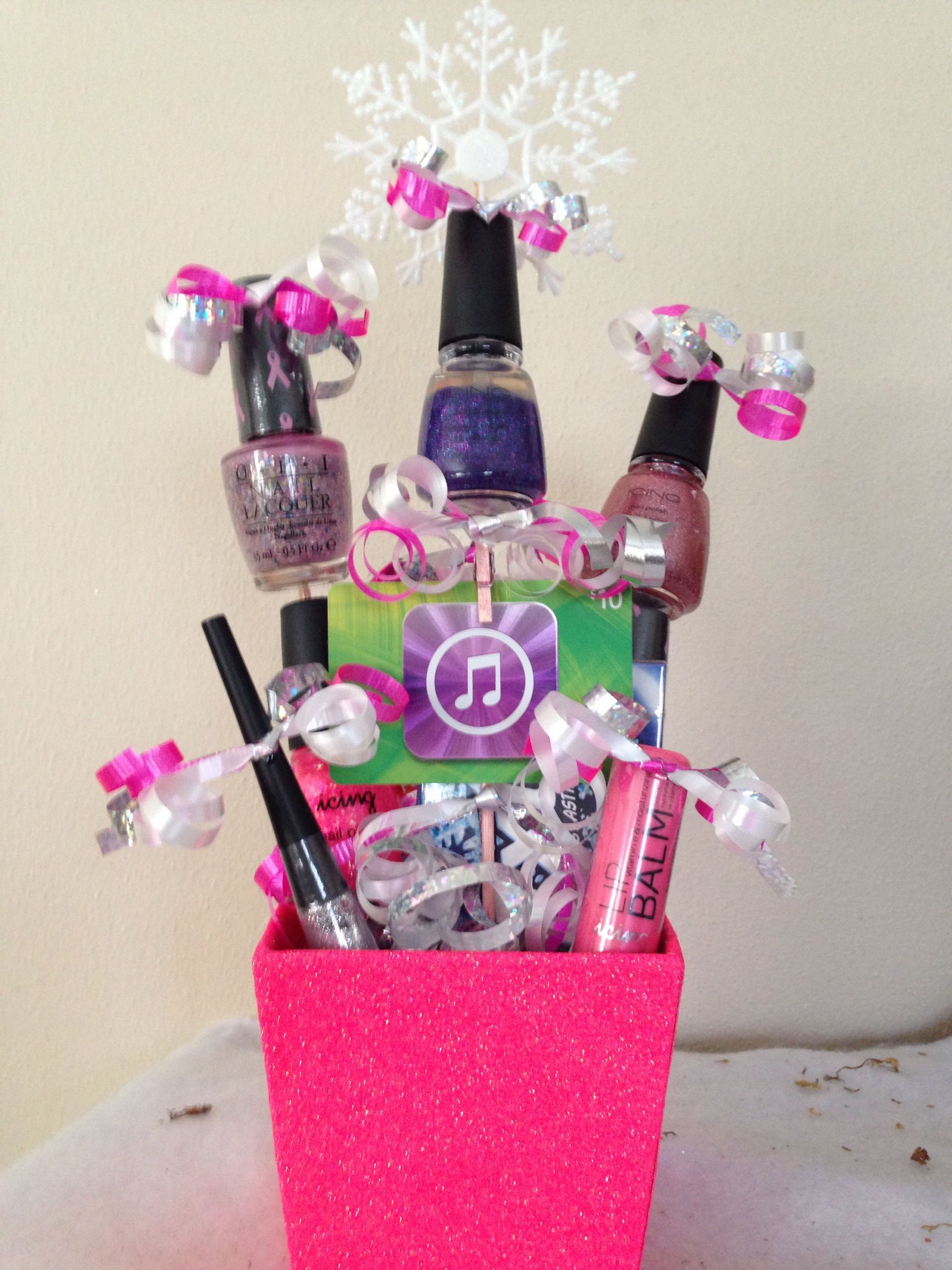 Gift Basket Ideas For Teenage Girls
 Easy to Handle Best Gifts Ideas for Christmas Easy