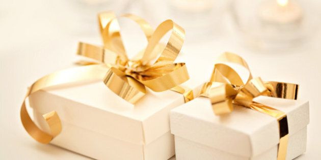 Gift Ideas For Couples That Have Everything
 22 Wedding Gift Ideas For The Couple Who Has Everything