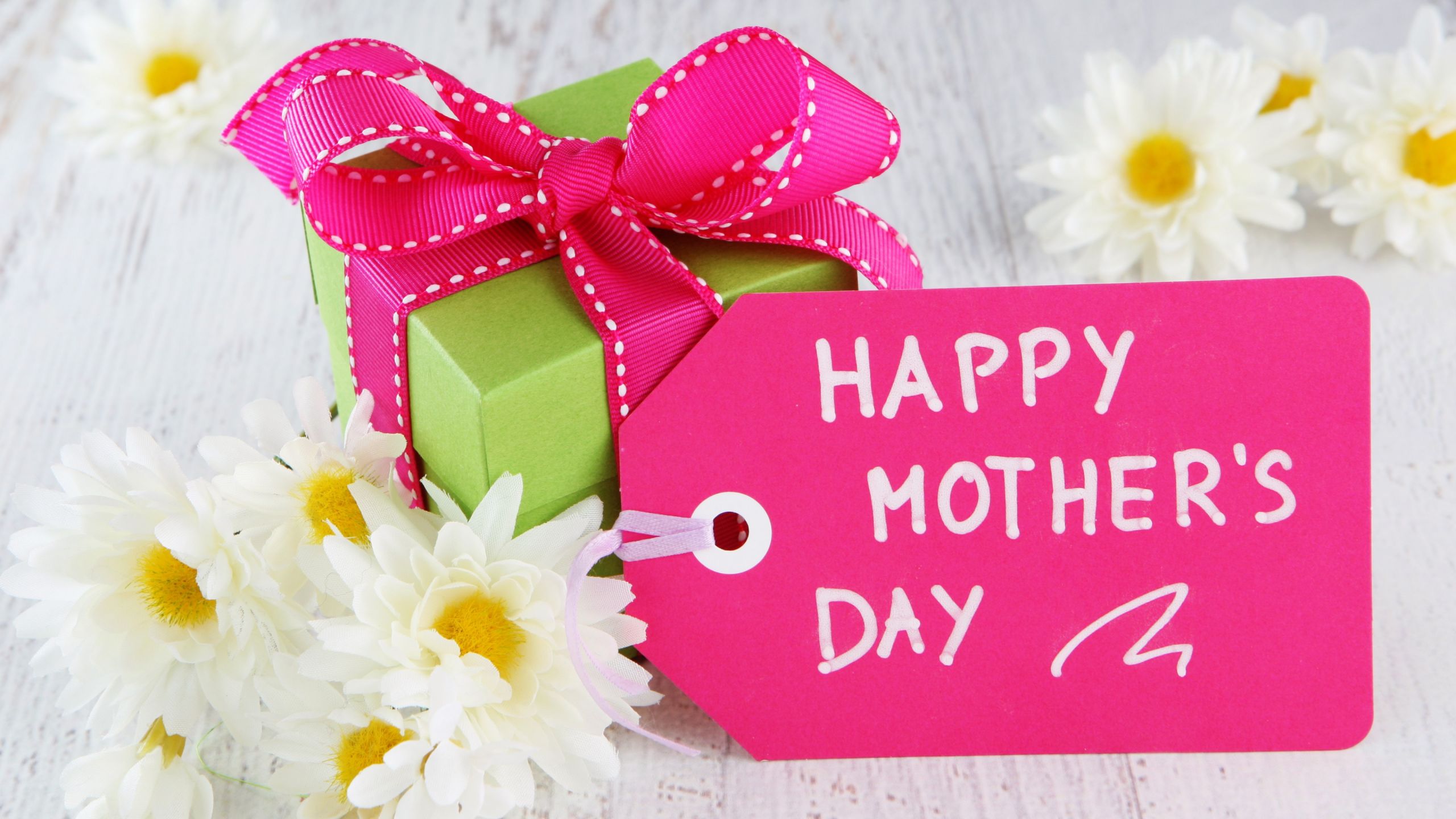 Gifts For Mother's Day
 Wallpaper Mother s Day event greetings t