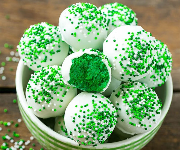Green Desserts For St Patrick'S Day
 7 Must Make St Patrick s Day Desserts