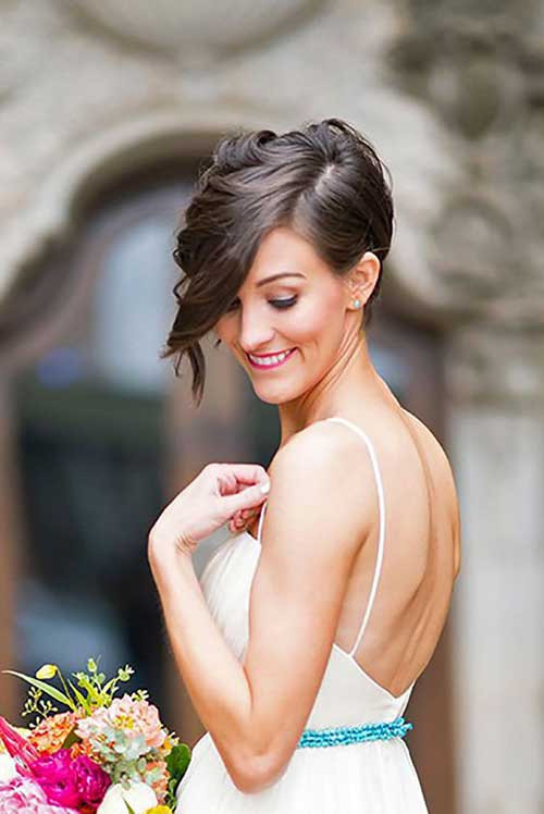 Hairstyles For Brides With Short Hair
 Get Ready with Your Short Hair for Wedding