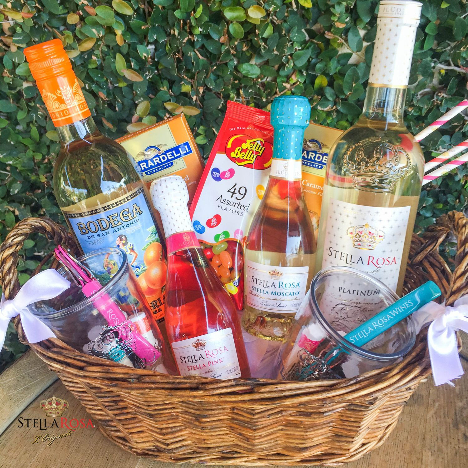 Homemade Wine Gift Basket Ideas
 DIY STELLA ROSA GIFT BASKET Gift Ideas