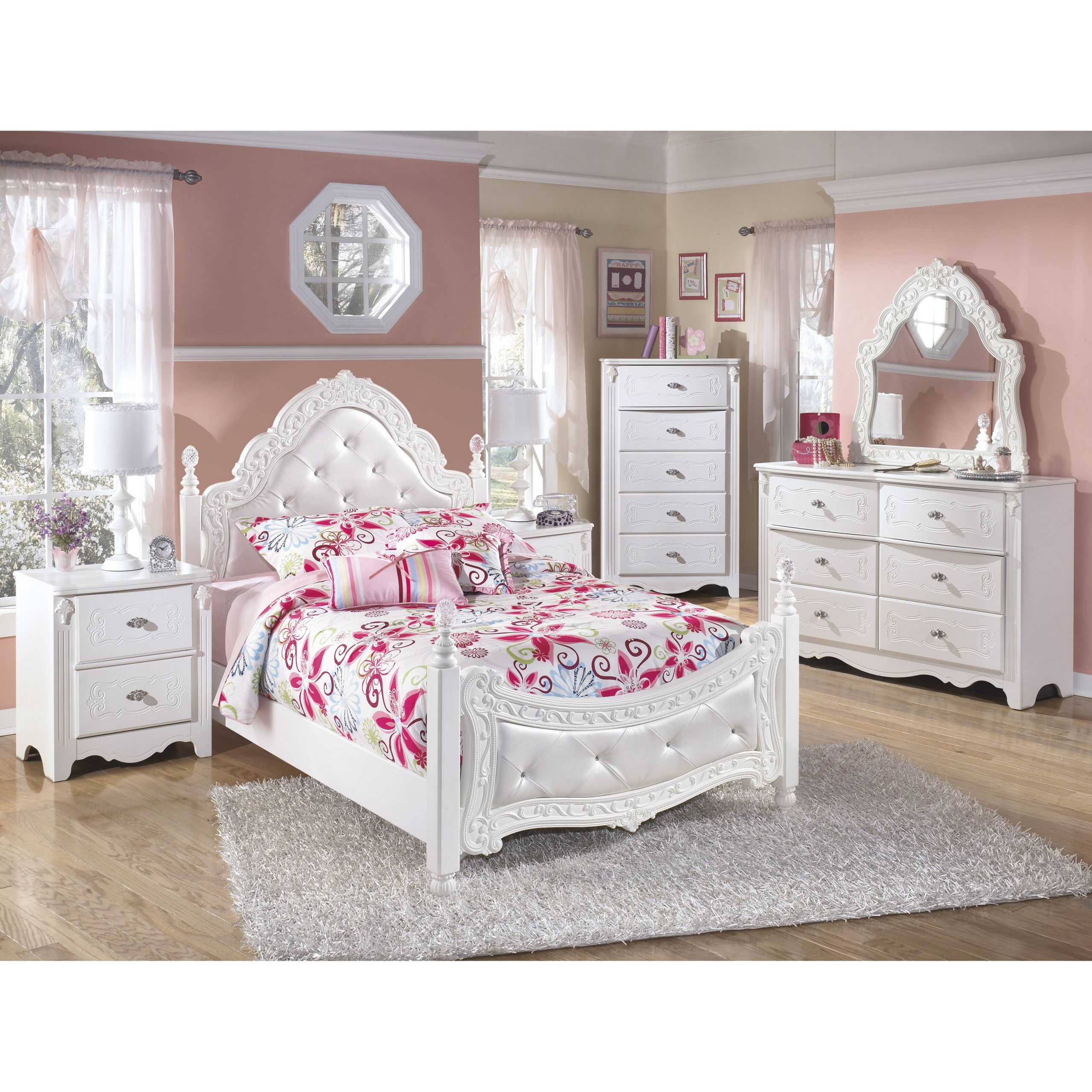 Kids Bedroom Chairs
 Signature Design by Ashley Exquisite Four Poster