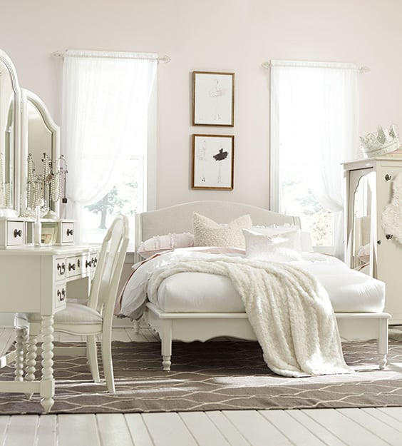 Kids White Bedroom Set
 54 Amazing All White Bedroom Ideas The Sleep Judge