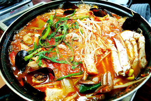 Korean Seafood Stew
 SOUTH KOREAN FOOD