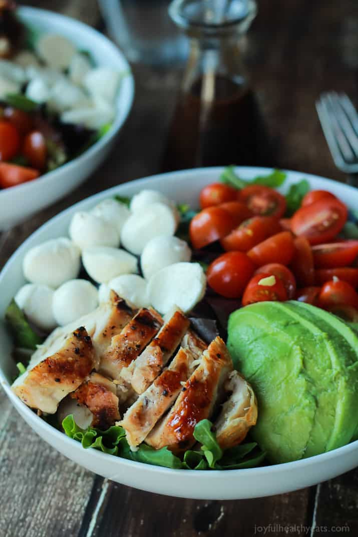 Lite Dinners For Two
 15 Minute Avocado Caprese Chicken Salad with Balsamic