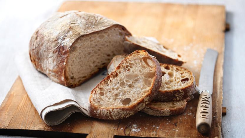 Making Sourdough Bread
 How to make sourdough bread recipe BBC Food