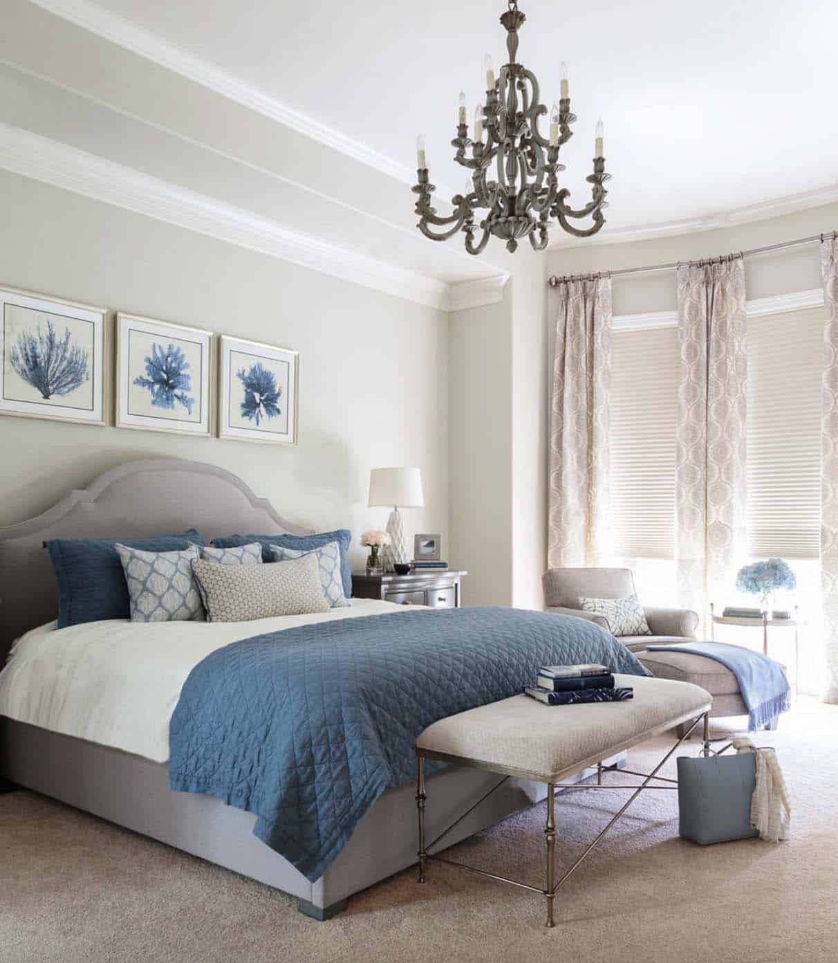 Master Bedroom Themes
 20 Serene And Elegant Master Bedroom Decorating Ideas