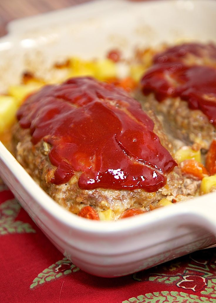 Meatloaf Dinner Ideas
 Mom s Meatloaf Recipe fort food at its best This