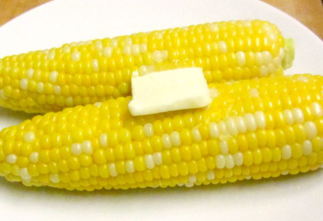 Microwave Corn On Cob
 Corn on the cob in the microwave Inhabited Kitchen