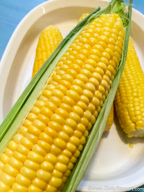 Microwave Corn On Cob
 How to Microwave Corn on the Cob GettyStewart
