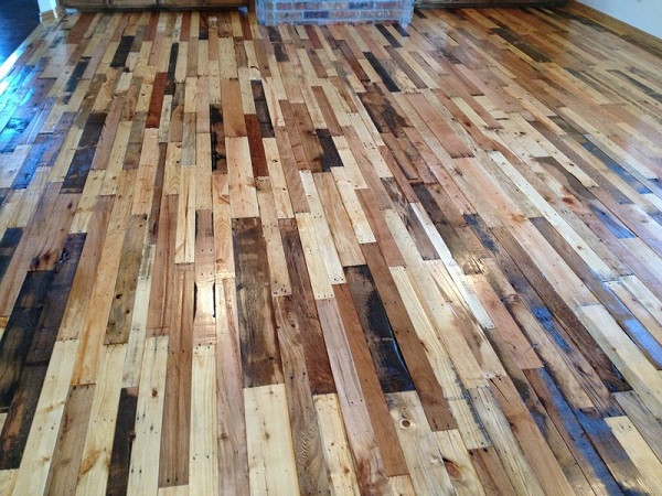 Pallet Wood Floor DIY
 DIY Pallet Flooring