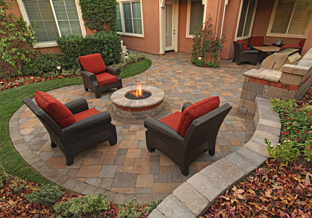Paving Stones Fire Pit
 Conversation patio with custom fire pit and accent paver