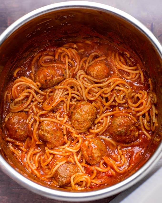 Pressure Cooker Spaghetti And Meatballs Recipe
 Instant Pot Spaghetti and Meatballs