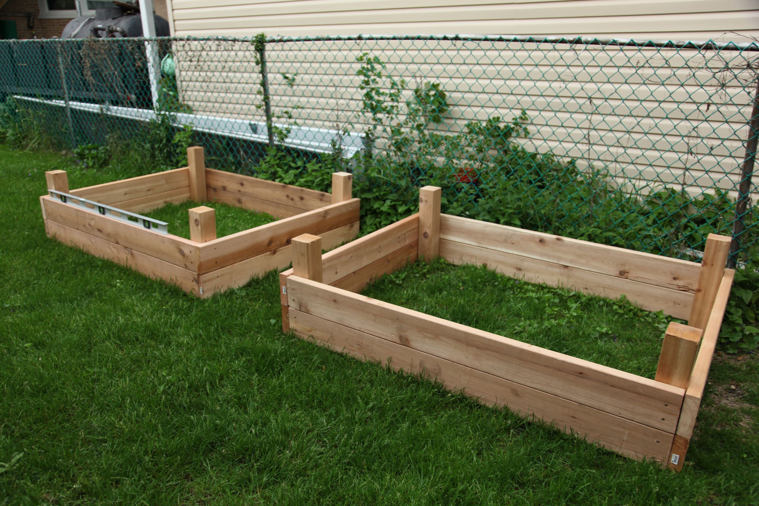 How To Build A Raised Bed Garden Box