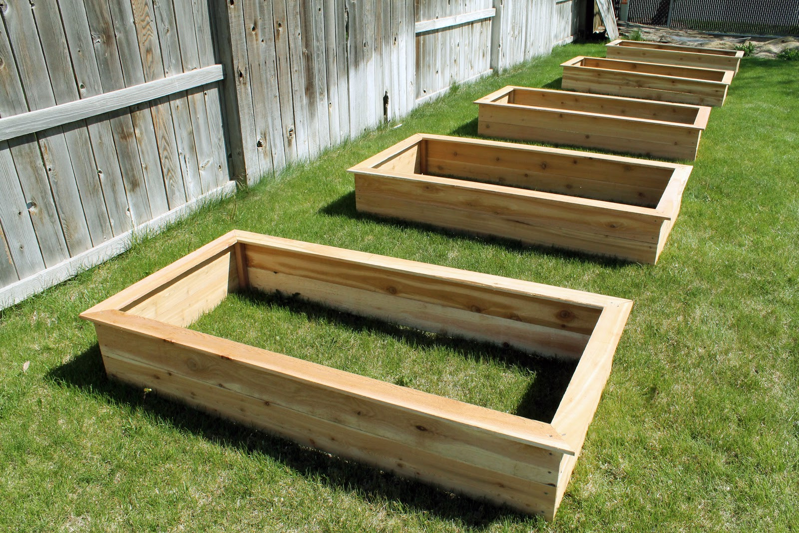 How To Build A Simple Raised Planter Box