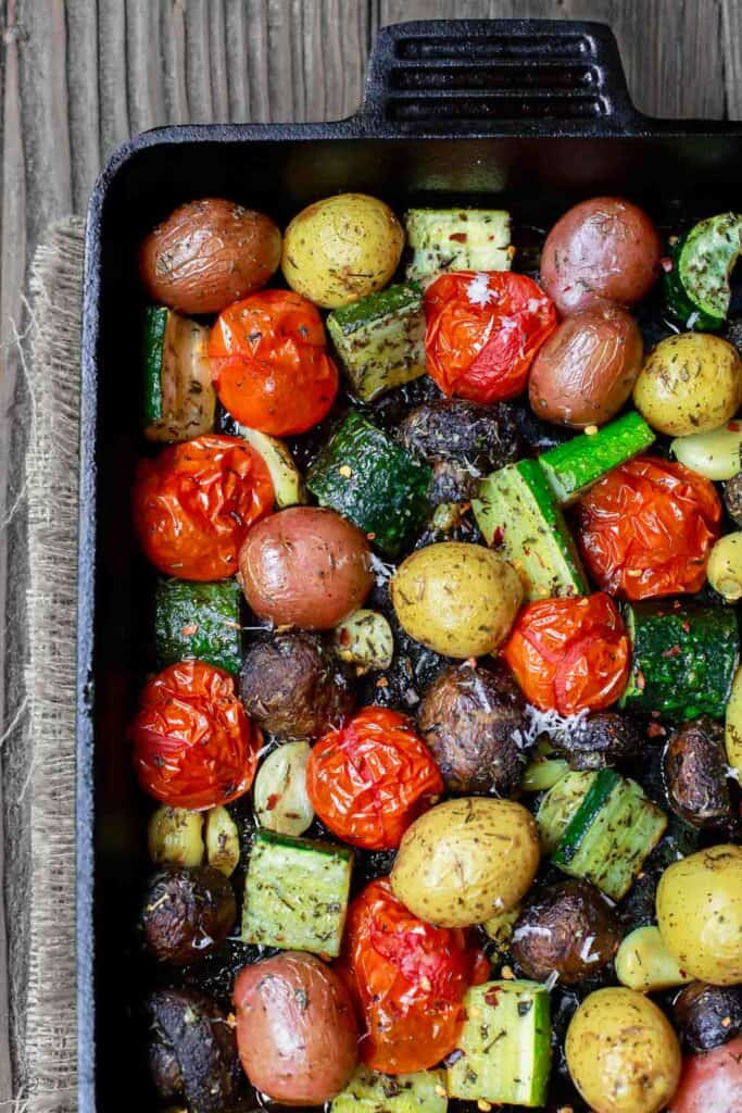 Roasted Potatoes And Vegetables
 BEST Italian Oven Roasted Ve ables