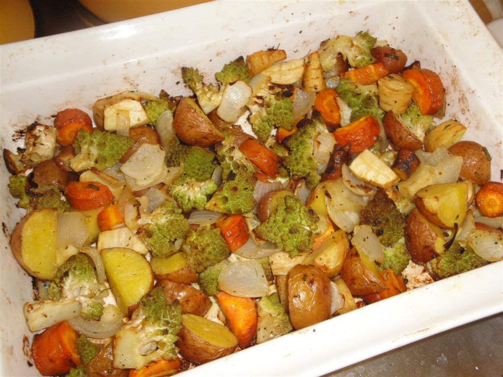 Roasted Potatoes And Vegetables
 Mix ‘n’ Match Roasted Ve ables