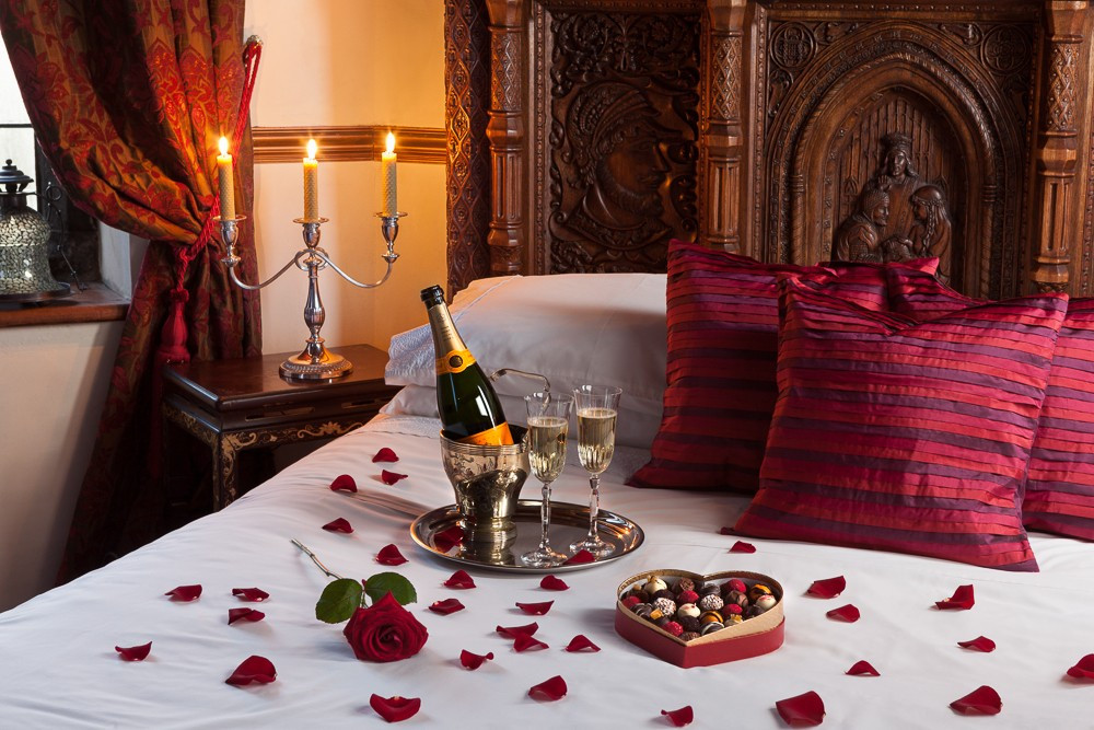 Romantic Bedroom Ideas For Valentines Day
 Romantic Bedroom Ideas Lovely 25 Unique Romantic Surprise