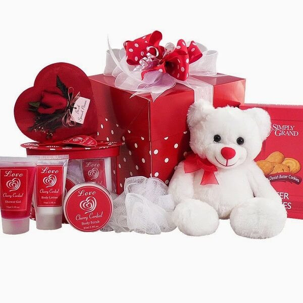 Romantic Valentines Day Gifts For Her
 2018Happy Valentines Day HD ts for girlfriend