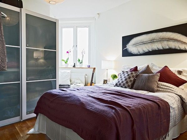 Small Bedroom Decor Ideas
 40 Design Ideas to Make Your Small Bedroom Look Bigger