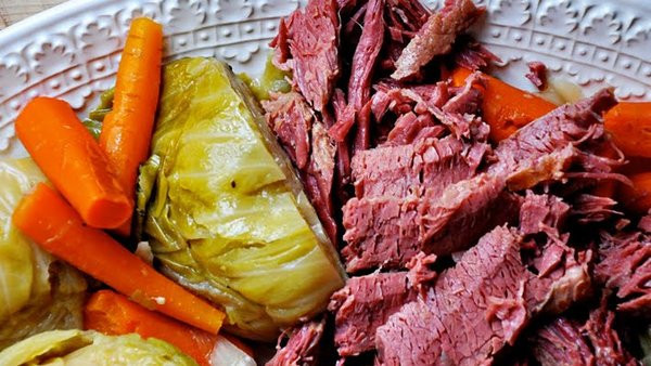 St Patrick Day Corned Beef And Cabbage
 Corned Beef and Cabbage Get Saucy for St Patrick s Day