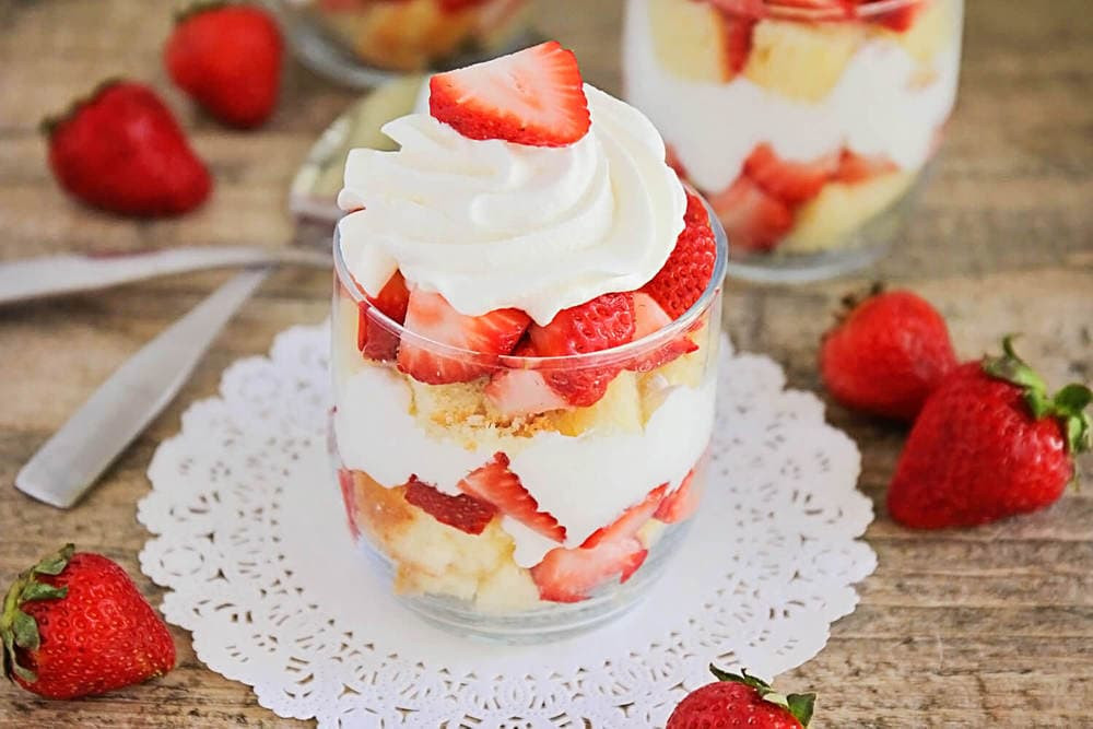 Summer Strawberry Desserts
 EASY Strawberry Shortcake Trifle I Heart Nap Time