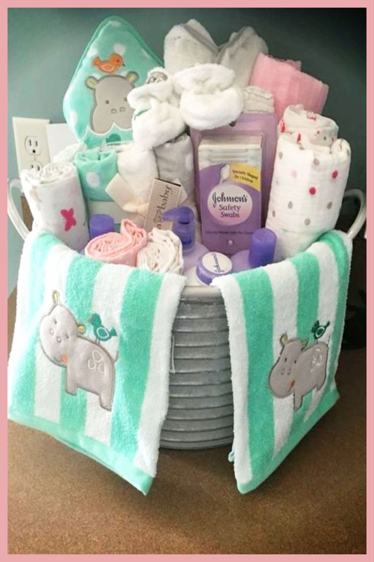 Unique Baby Boy Gift Ideas
 28 Affordable & Cheap Baby Shower Gift Ideas For Those on