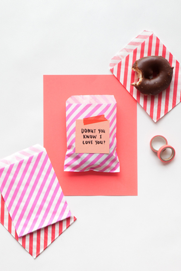 Valentine Gift Ideas For Coworkers
 3 Easy Valentines for Your Coworkers