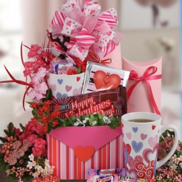 Valentines Day Girlfriend Gift Ideas
 18 VALENTINE GIFT IDEAS FOR YOUR GIRLFRIEND