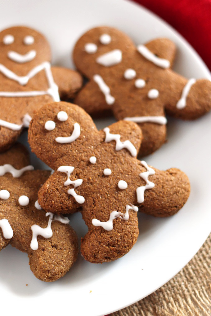 Vegan Gingerbread Cookies
 Vegan Gingerbread Cookies & BGB munity Secret Santa
