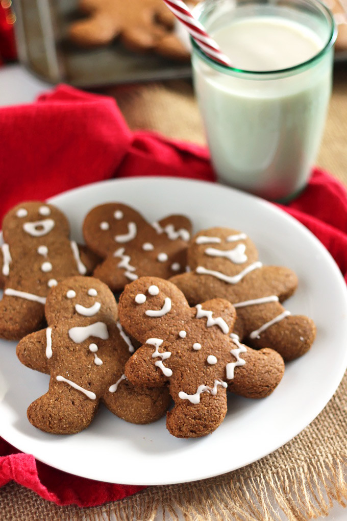 Vegan Gingerbread Cookies
 Vegan Gingerbread Cookies & BGB munity Secret Santa